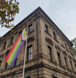 Zum Artikel "Veranstaltungshinweis: Launch des Queer Staff Networks der FAU"